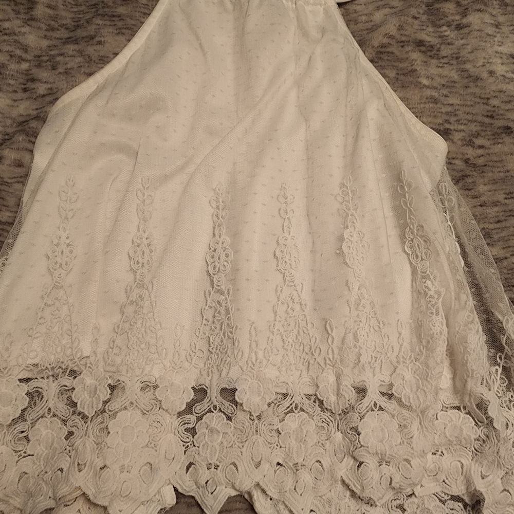RUE21 LACE TANK TOP